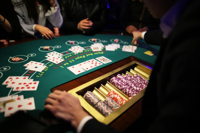 What Are the Rules for Live Casino Games